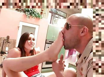 Military man sucks toes of a hot brunette