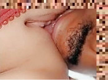 He love eating pussy. Look at all that spit runnin down my peach