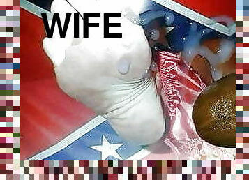 Confederate Wifes Dirty Feet BBC Tribute+SloMo