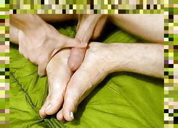 Foot Fucking, Footjob, Foot Massaging, and Squirting on Feet