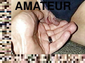 Amateur Milf Pussy and Feet Play, big Labia 