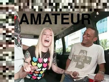 amador, hardcore, punheta, a-três, loira, autocarro, ação, realidade, tatuagem