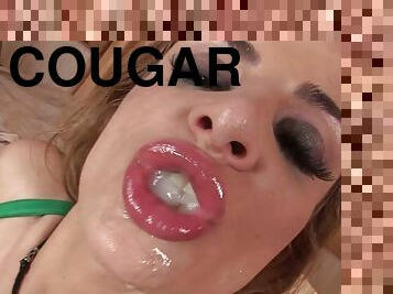 Cougar screaming as her anal is drilled hardcore before swallowing cum