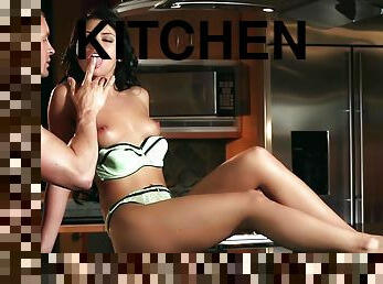 Striking TJ Cummings And Adriana Chechik Goes Hardcore In The Kitchen