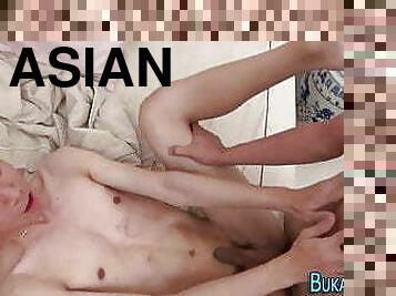 Gay asian gets bukkaked and sucks