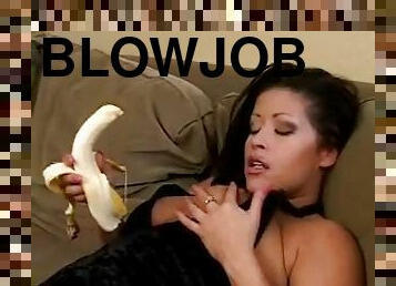 Misty Mendez rubs her pussy with a banana and gives a stunning blowjob