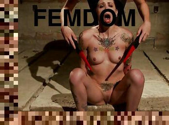 Tattooed Krysta Kaos gets tortured, wired and toyed