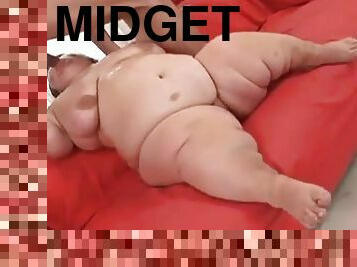 Gidget the fat midget gets fucked deep in her mouth