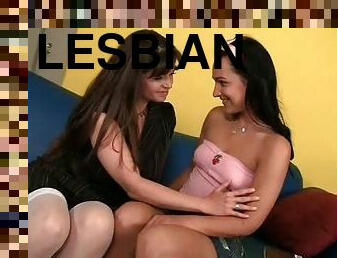 Lesbian lusty cougar seducing a teen sweet girl