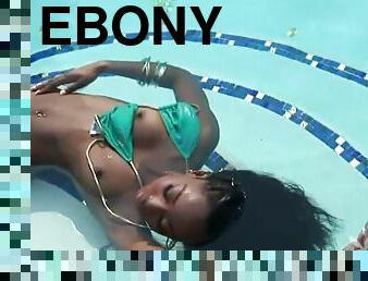 Ebony cutie Marita N'Shea strips and shows her nice body