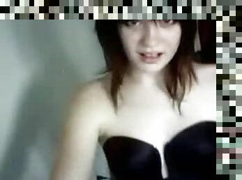 Teen Talking Filthy On Her Webcam