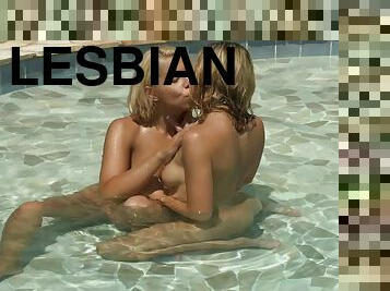 in-afara, lesbiana, star-porno, piscina