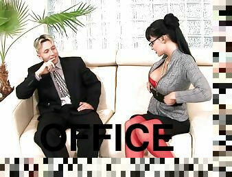 Gosh, I envy this lucky office clerk! as she gets pricked by a horny stud