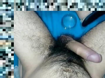 HORNY BEAR JERKING OFF / BIG HAIRY COCK