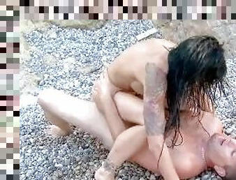 Beach Loving Tattooed Brunette Fucked In Her Glass On