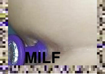 Anal plug Milf