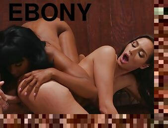 Jenna Foxx, Desiree Night And Seth Gamble In Horny Seth Bangs Ebony And