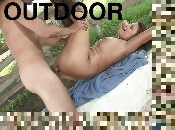 Coquettish Bellina Has Her Bum Rammed By A Farm Boy Outdoors