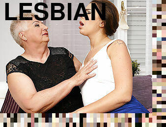 Big Mama Having Fun With A Hot Young Lesbian Babe - MatureNL