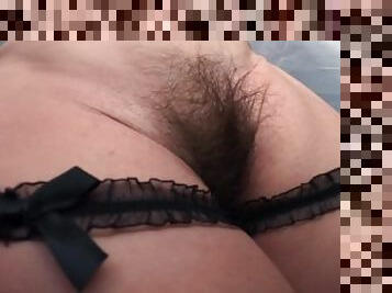 SEXY HAIRY PUSSY
