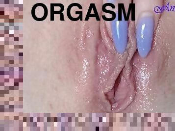 Super close-up of wet pussy Morning pussy masturbation, real orgasm. Anna Mole