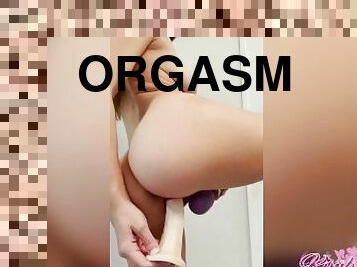 Bathroom Quickie To Prep My Pussy For a Big Cock!