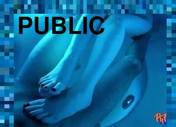 public, femme, pieds, kinky, piscine, fétiche, branlette-avec-les-pieds, exhibitionniste