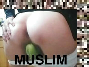 Muslim wife masturbates with Cucumber then cooking salad for husband's daddy with taste of her Pussy