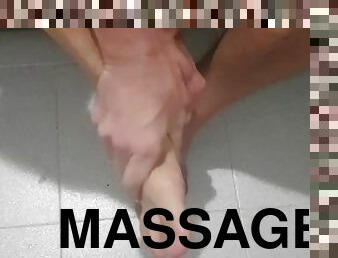 Feet massage with oil