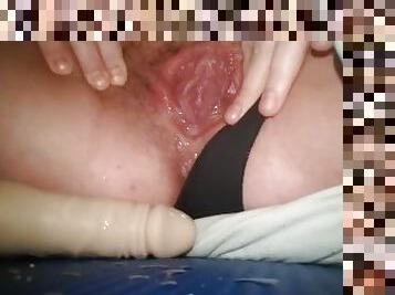 WOWWWW HAIRY PUSSY TRIES TO CUM QUICK SQUIRTING OVERLOAD