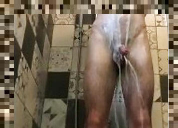 Horny twink has a shower