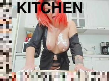 You Find It Now On mY Model Hub !Cooking ... Cuming ... And Squirtig in the kitchen !!!