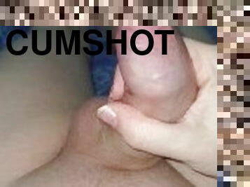 Huge Shoot Cumshot