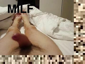 What a surprise ! Attractiv Milf fucks me at our first date in a hotel room. wonderful ! POV