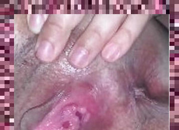 Cum watch my pussy talk ????