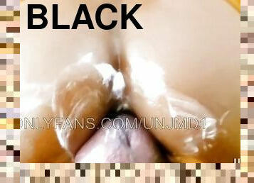 Black whore loves to deepthroat