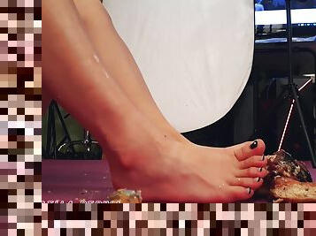 Feet Wam Bts With Mistress Bella - Feet Porn Crush Splosh Asmr Messy Wet Bare Feet Giantess