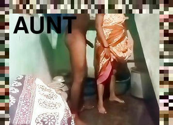 Priyanka Aunty Bathroom Sex In Home