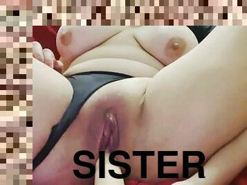 Ending my pussy to cum while trying to not wake my sister