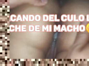 Mi macho se deslecha en mi culo, luego le saco la leche a mi cornudo