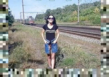 showed ass to the train driver
