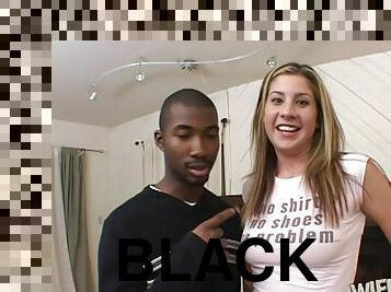 Huge black pecker is just what sexy Lisa Marie needed at the moment!