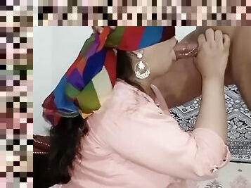 Desi Kaam Wali Ki Maalik Ne Khoob Chut Mari - House Owner And Desi Indian Maid Sex With Hindi Audio