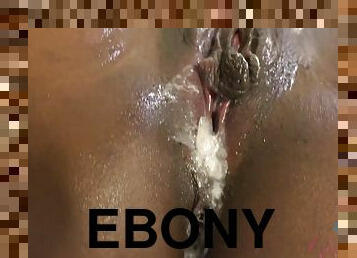 Homemade HD POV video of a horny ebony chick sucking a dick