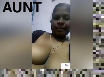 Today Exclusive -desi Aunty Shows Her Boobs To Lover On Video Call Part 1