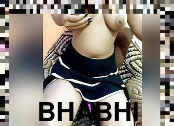 Bhabhi Big Sexy Boobs Showing