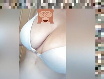 Today Exclusive- Sexy Paki Girl Showing Her Boobs And Pussy