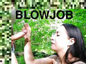 Blowjob in the forest in silence with the sounds of nature
