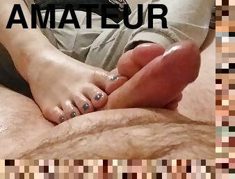 Oily Amateur Footjob Big Cumshot!