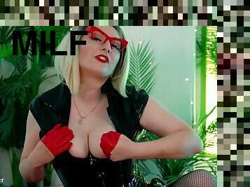 Horny MILF Panty JOI - FREE PORN VIDEO